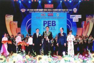 Alt: PEB Steel received the Golden Dragon Award 2014