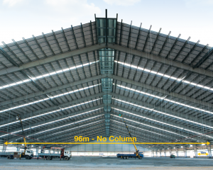 photo of a pre-engineered steel building built by PEB Steel with 96m clear span